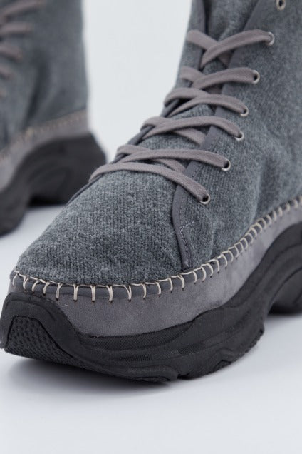 YELLOW MOUNTAIN BOOT PARTY en color GRIS (2)