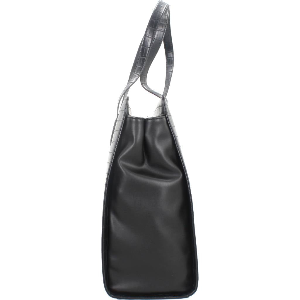 VALENTINO BAGS VBSGE en color NEGRO (2)