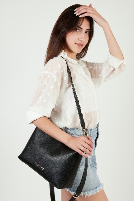 VALENTINO BAGS VBSYM SEYCHELLES en color NEGRO (5)