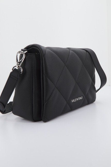VALENTINO BAGS COLD RE en color NEGRO (2)