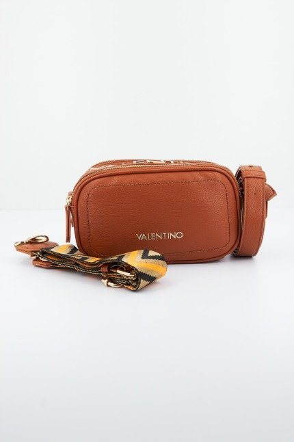 VALENTINO BAGS VBSAY en color MARRON (1)