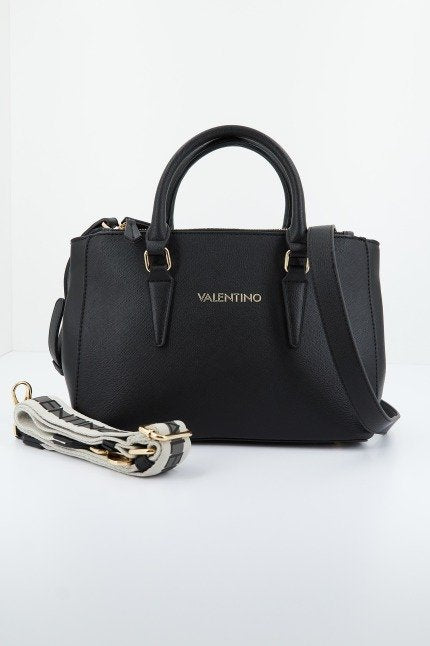 VALENTINO BAGS ZERO RE en color NEGRO (1)