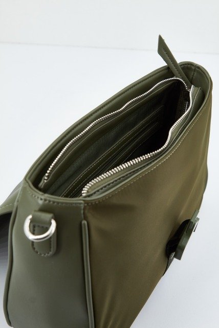 VALENTINO BAGS MOUNTAIN RE en color VERDE (4)