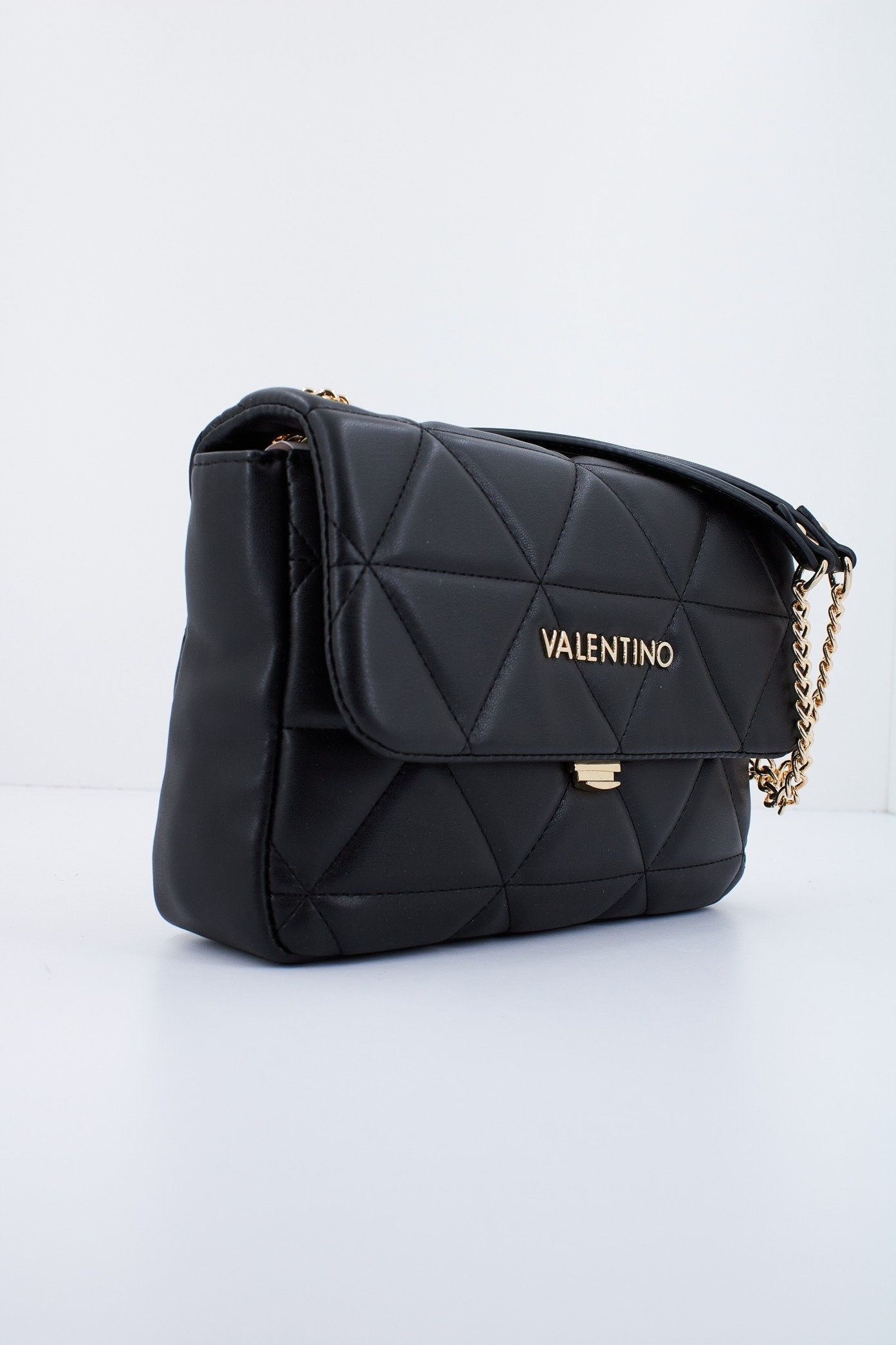 VALENTINO BAGS CARNABY en color NEGRO (3)