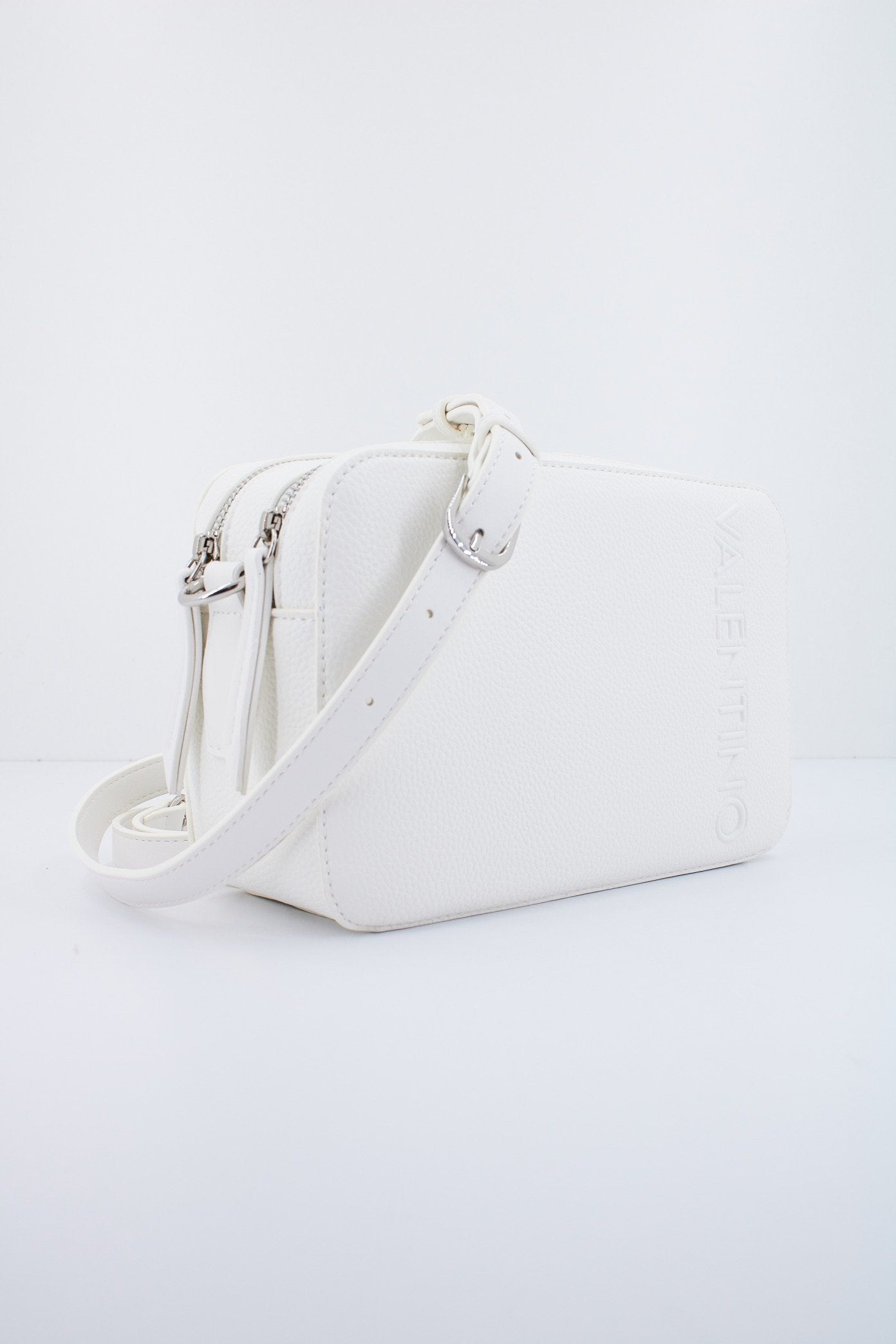 VALENTINO BAGS VBSLV en color BLANCO (3)