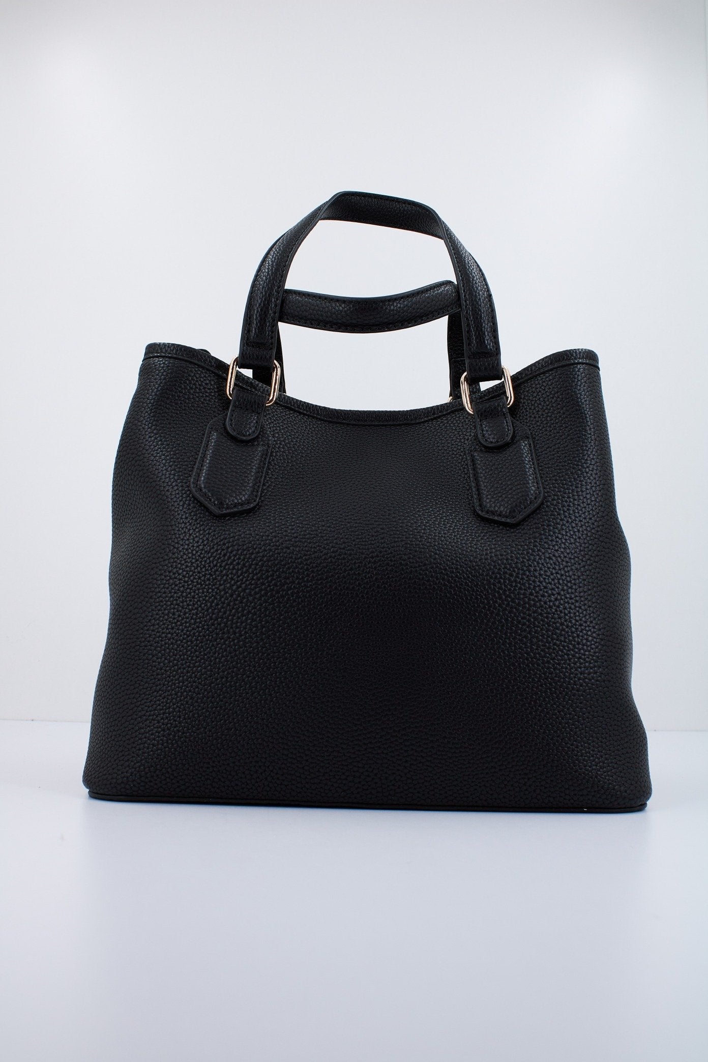 VALENTINO BAGS BRIXTON en color NEGRO (2)