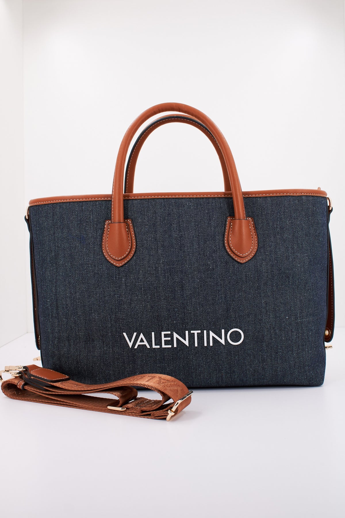 VALENTINO BAGS VBSQHD en color AZUL (2)
