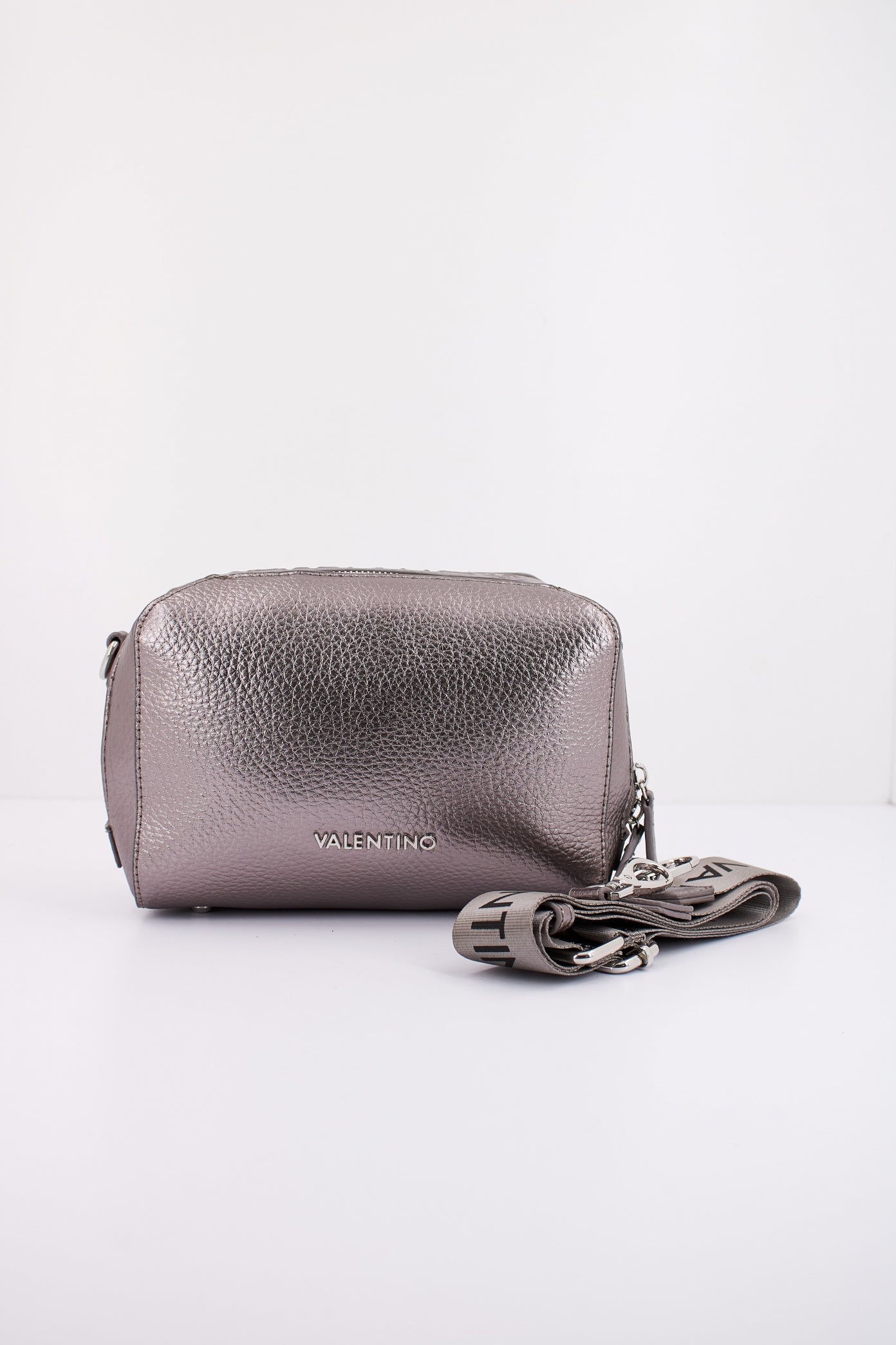 VALENTINO BAGS LADY SYNTHETIC BAG - PA en color PLATA (1)