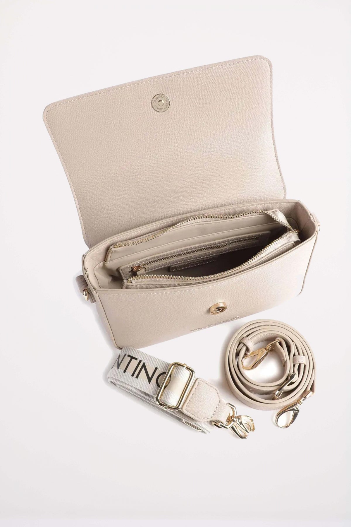 VALENTINO BAGS PATTINA ZERO RE en color BEIS (4)