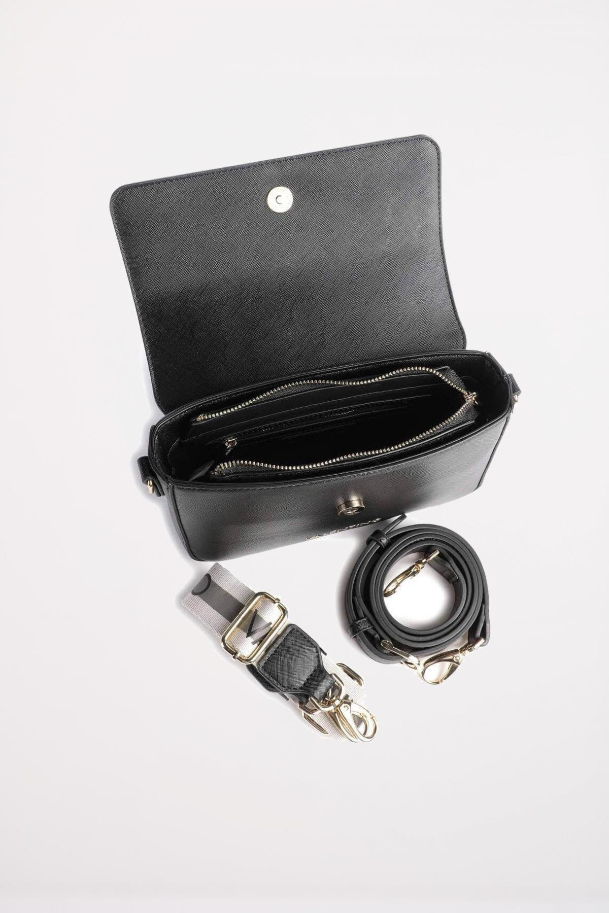 VALENTINO BAGS PATTINA ZERO RE en color NEGRO (4)