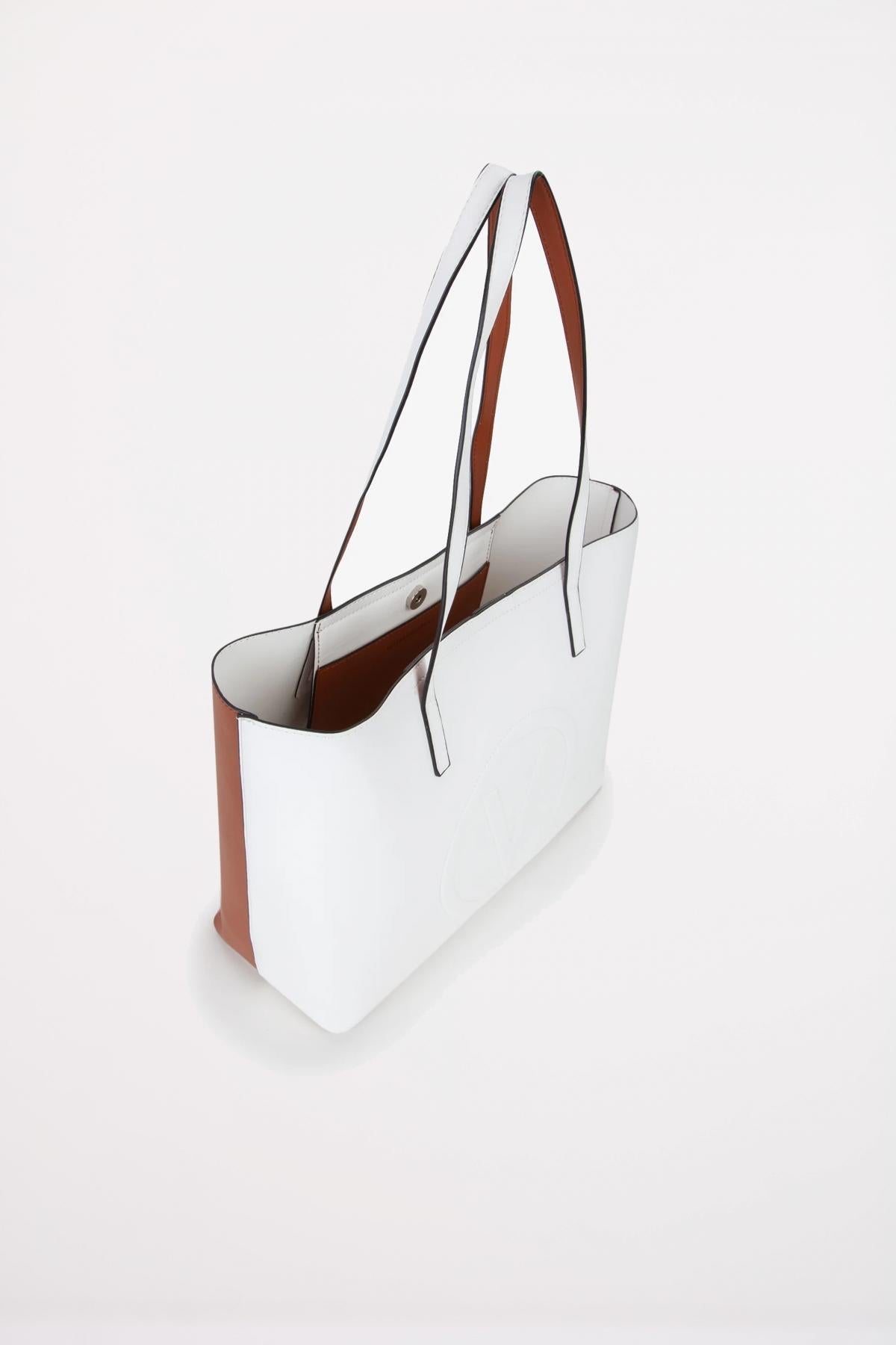 VALENTINO BAGS SELENA RE BAG en color BLANCO (4)