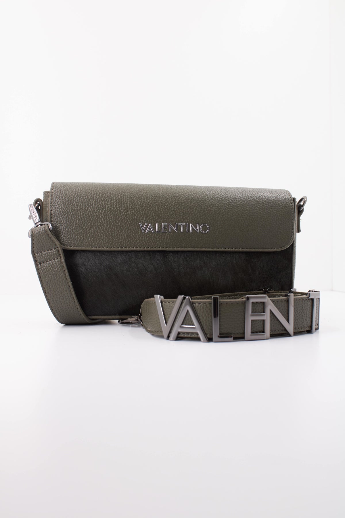 VALENTINO BAGS VBSAN ALEXIA WINTER en color VERDE (1)