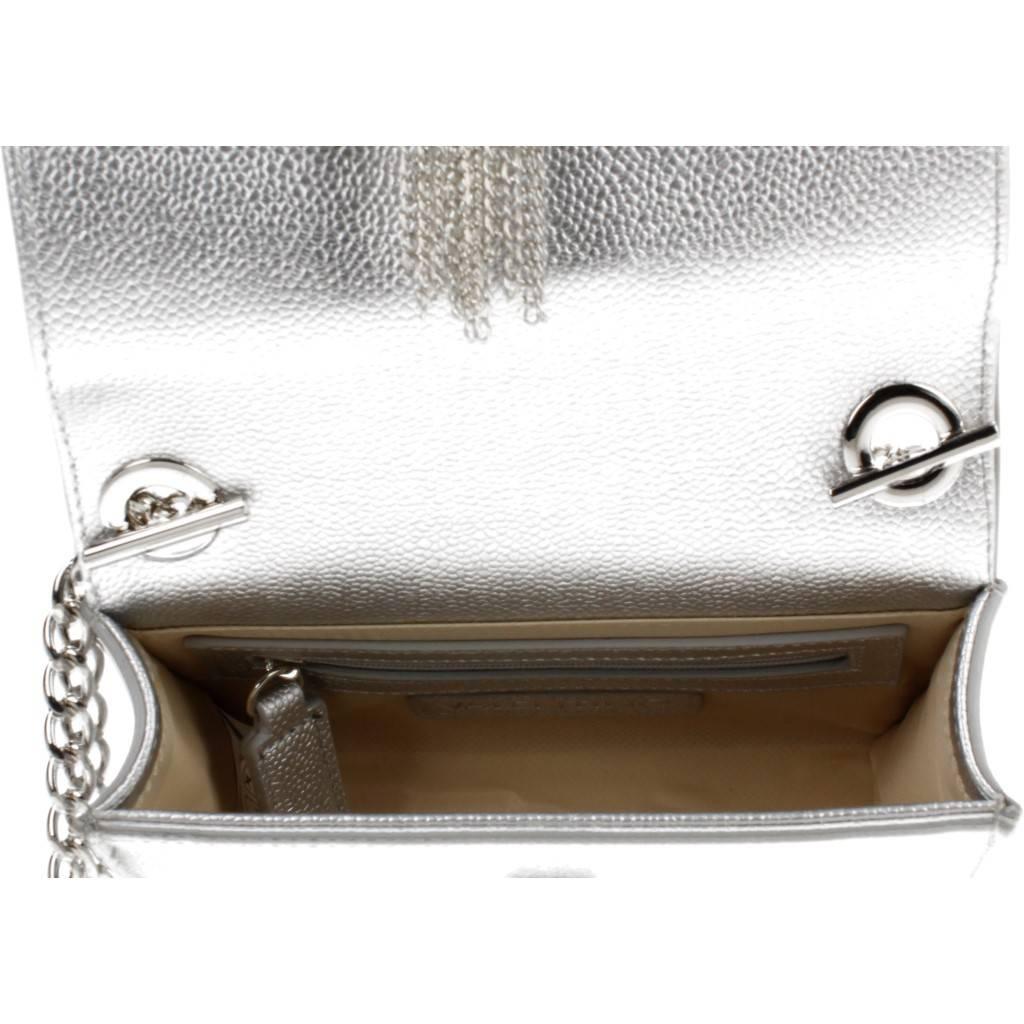 VALENTINO BAGS DIVINA en color PLATA (5)