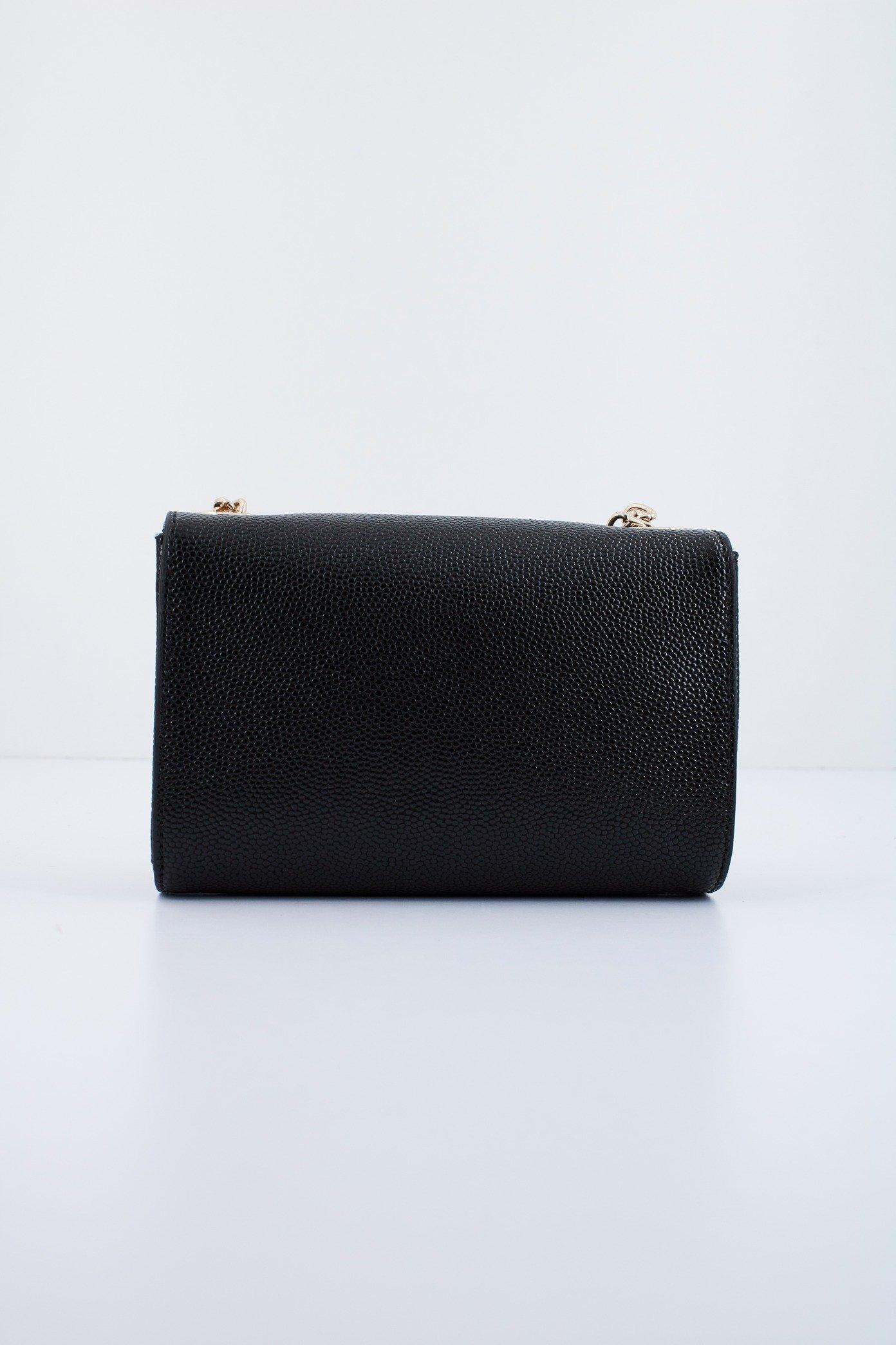 VALENTINO BAGS DIVINA en color NEGRO (2)
