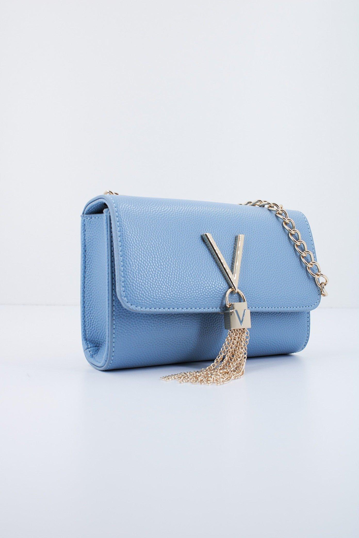 VALENTINO BAGS DIVINA en color AZUL (3)