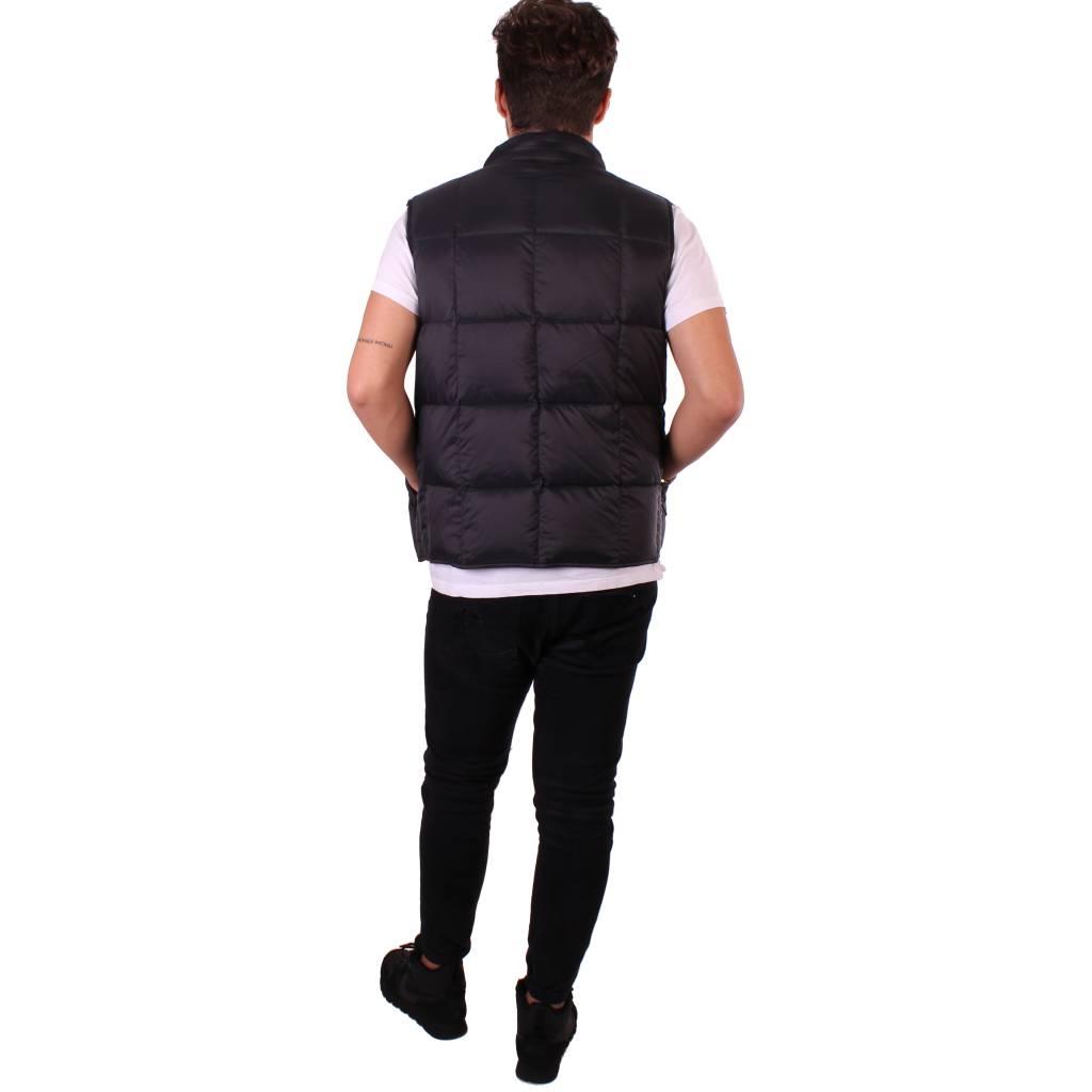BARBOUR INTERNATIONAL QUILTED GILET MQUBK en color NEGRO (4)