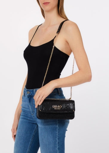 LIU-JO S CROSSBODY EAST/WEST en color NEGRO (1)