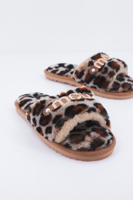 MOU SLIDE SLIPPER PRINT SHEES en color ANIMAL PRINT (1)