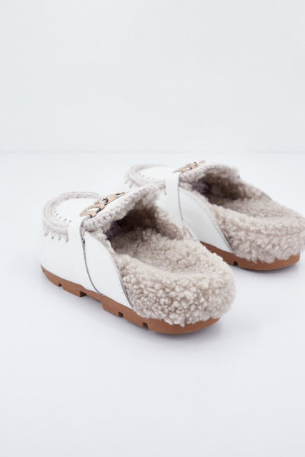 MOU WINTER BIO SLIDE en color BLANCO (3)