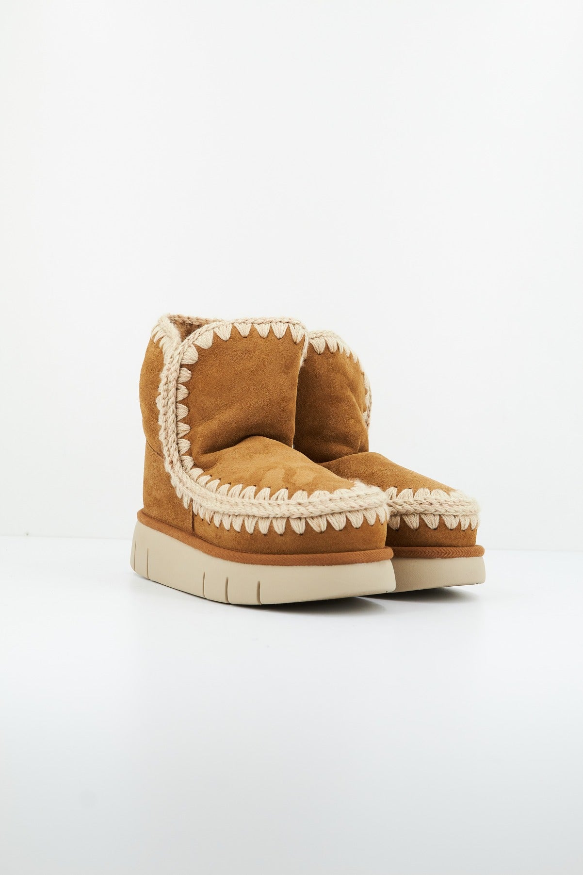 MOU FWA en color MARRON CLARO (2)
