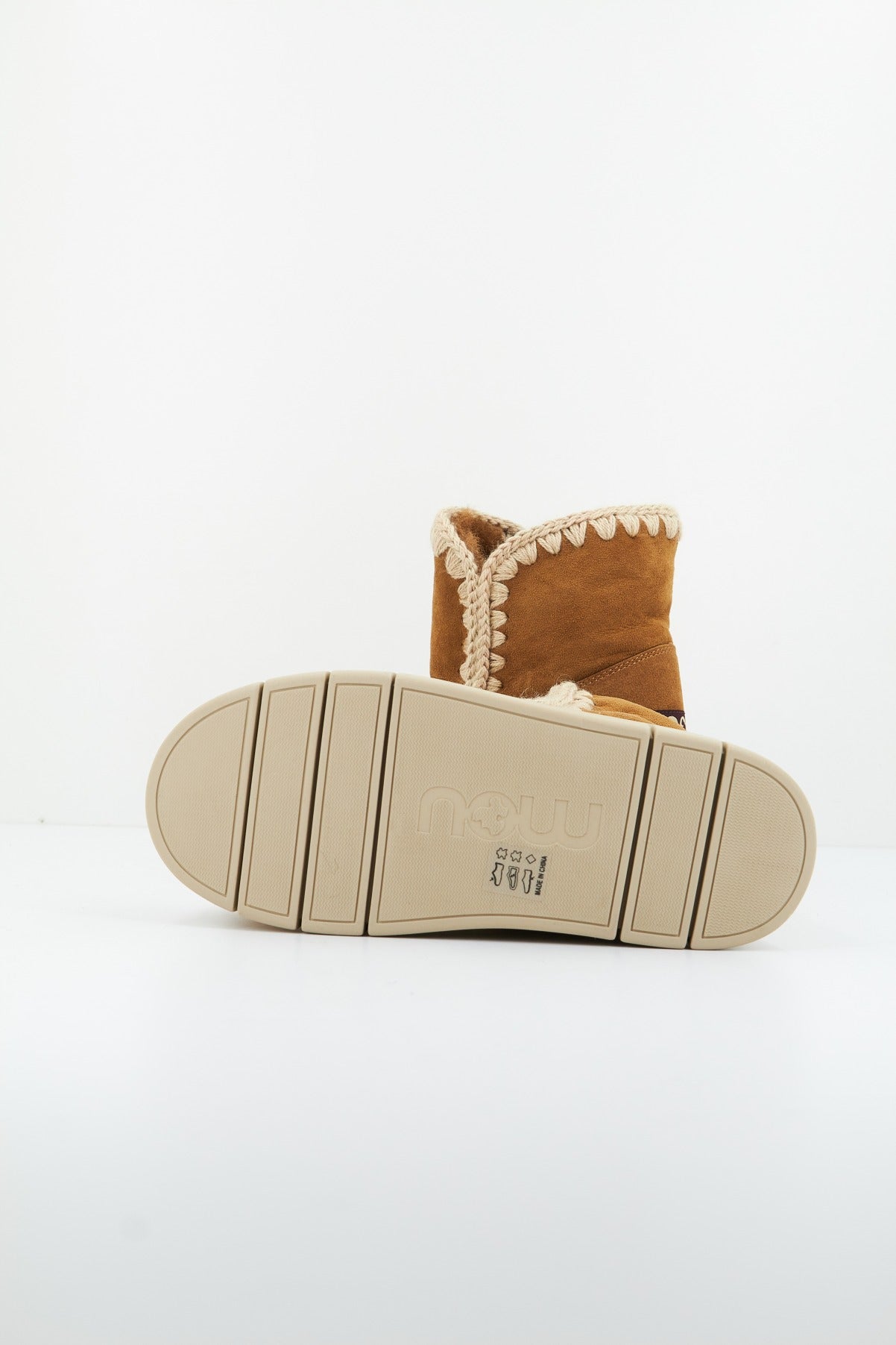 MOU FWA en color MARRON CLARO (4)