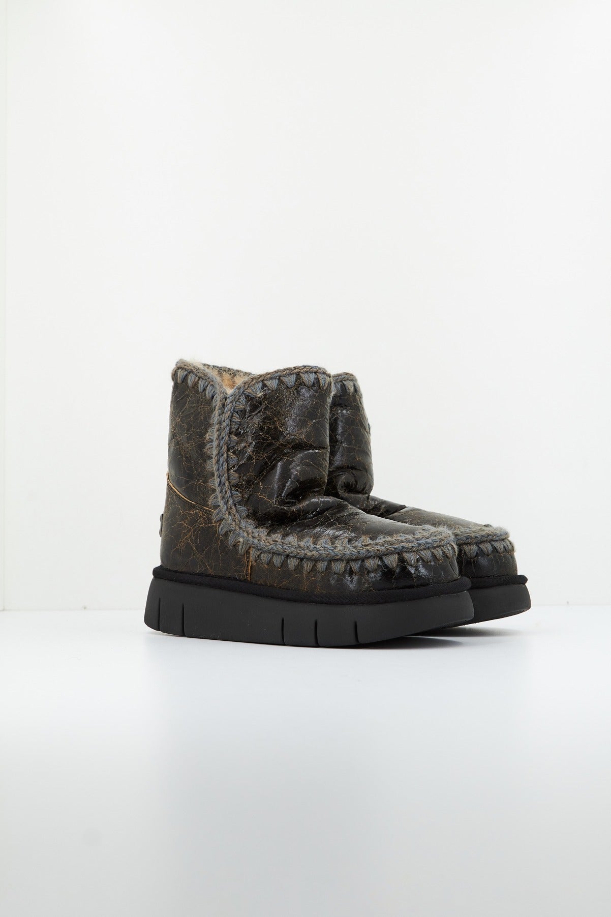 MOU ESKIMO BOUNCE en color MARRON (2)