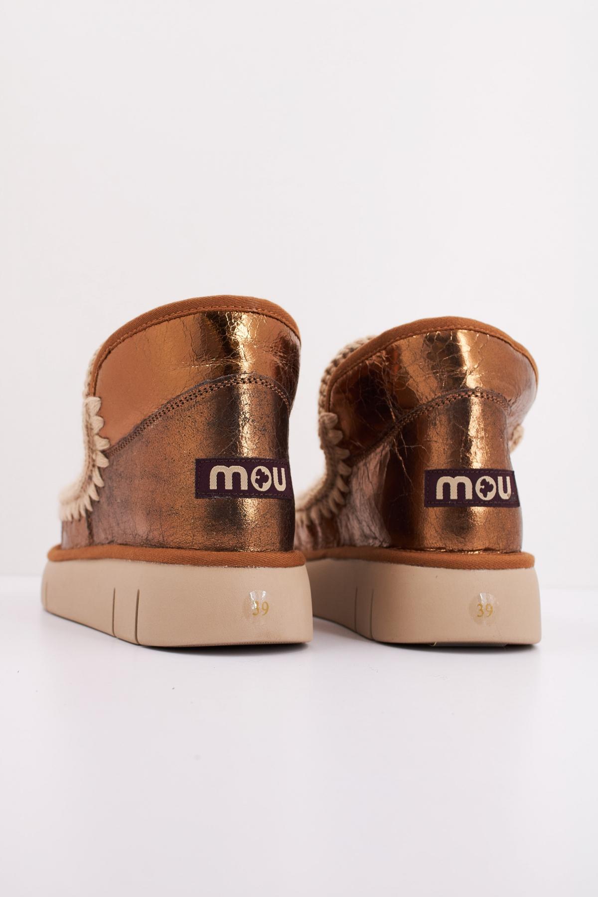 MOU ESKIMO BOUNCE SNEAKER en color ORO (4)