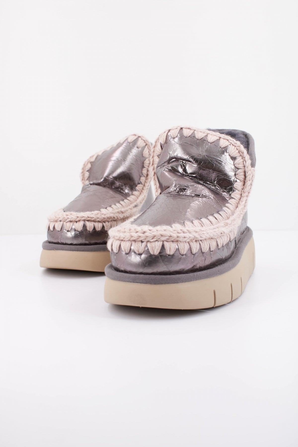 MOU ESKIMO BOUNCE SNEAKER en color PLATA (2)