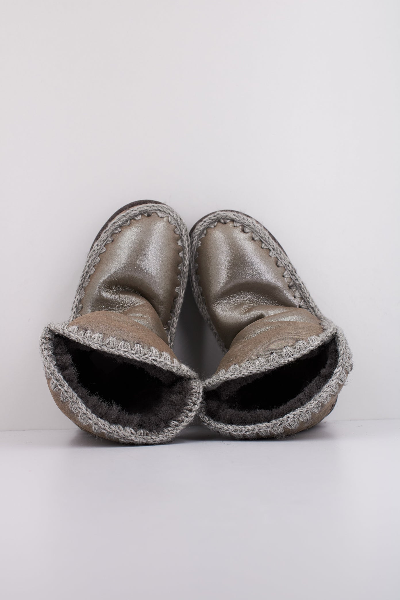 MOU ESKIMO BOOT CM LIMITED en color GRIS (3)