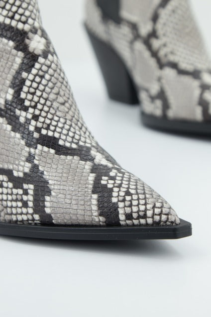 BRUNO PREMI BYX en color ANIMAL PRINT (2)