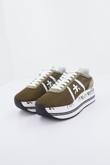 PREMIATA BETH en color VERDE (1)