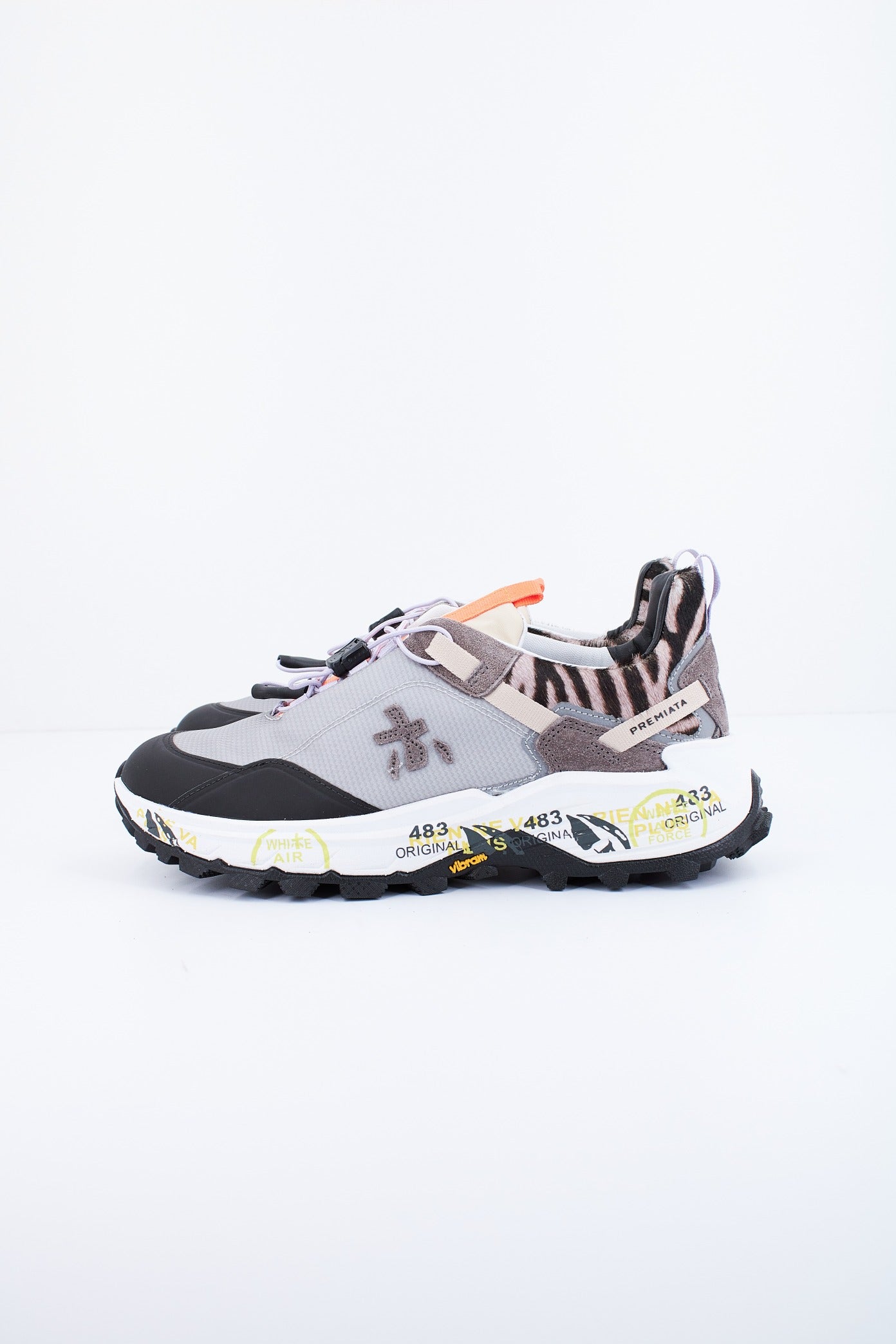 PREMIATA CROSS en color GRIS (1)