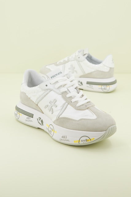 PREMIATA CASSIE en color BEIS (1)