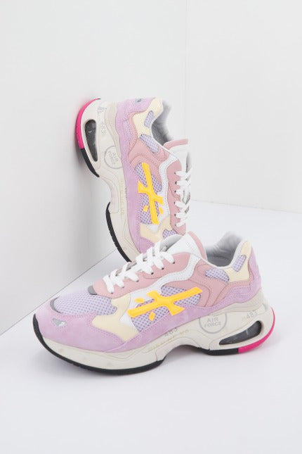 PREMIATA SHARKYD en color ROSA (1)