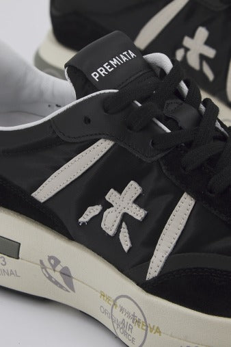 PREMIATA CASSIE en color NEGRO (4)