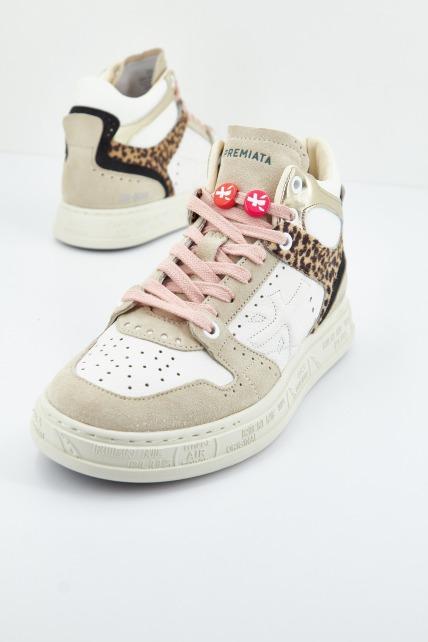 PREMIATA __ en color BLANCO (2)