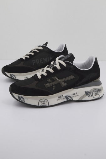 PREMIATA MOERUND en color NEGRO (2)