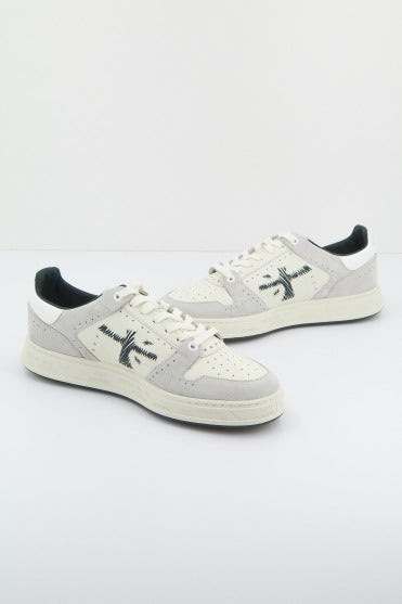 PREMIATA QUINN en color BEIS (4)