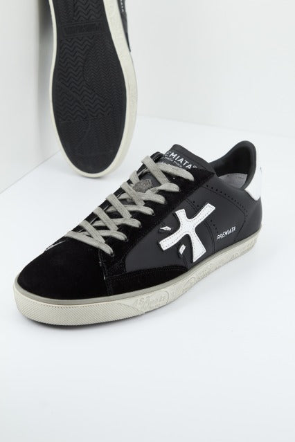 PREMIATA TIMELESS TRAINERS en color NEGRO (3)