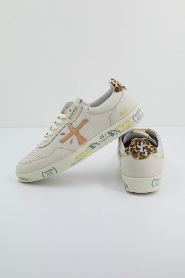 PREMIATA CLAYD en color BEIS (4)