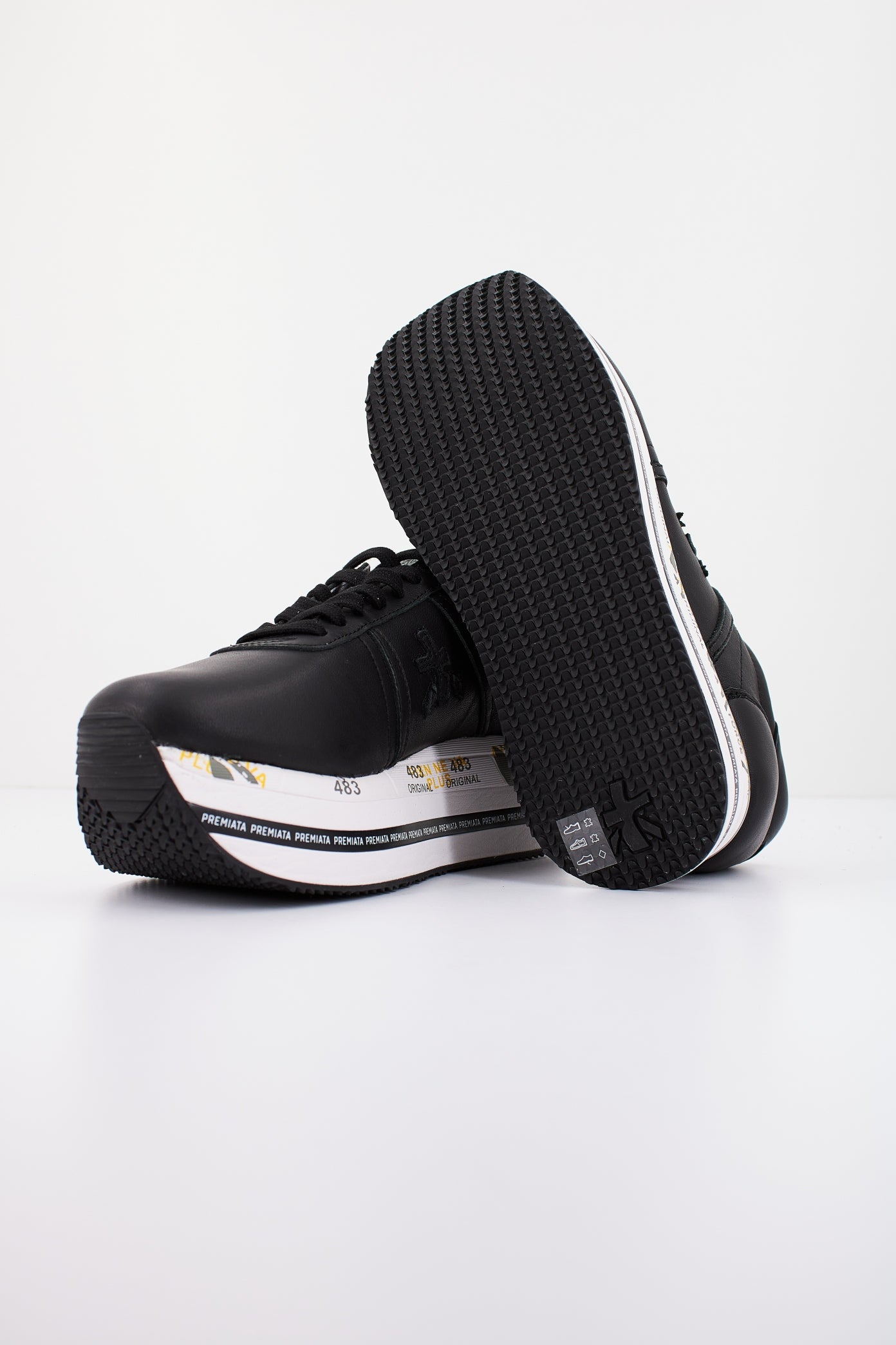 PREMIATA BETH en color NEGRO (4)
