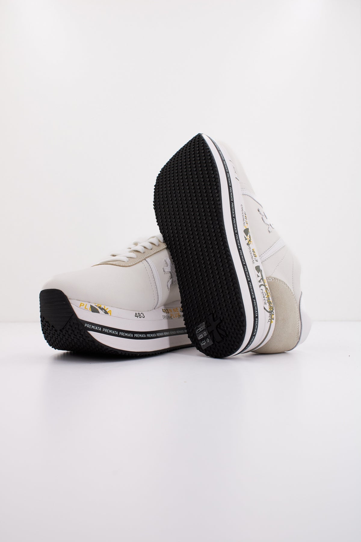 PREMIATA BETH en color BLANCO (4)