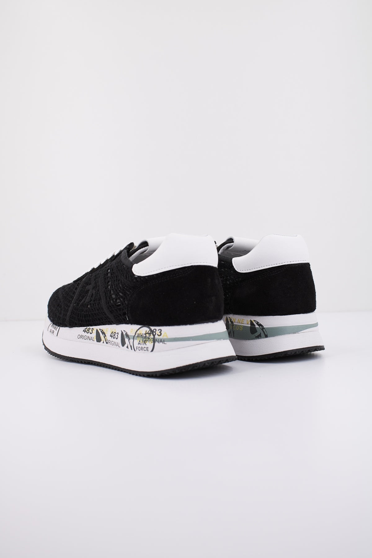 PREMIATA CONNY en color NEGRO (3)