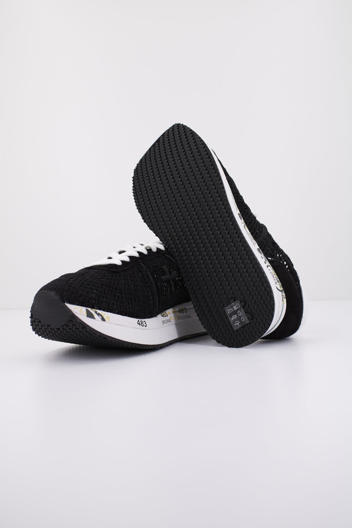 PREMIATA CONNY en color NEGRO (4)
