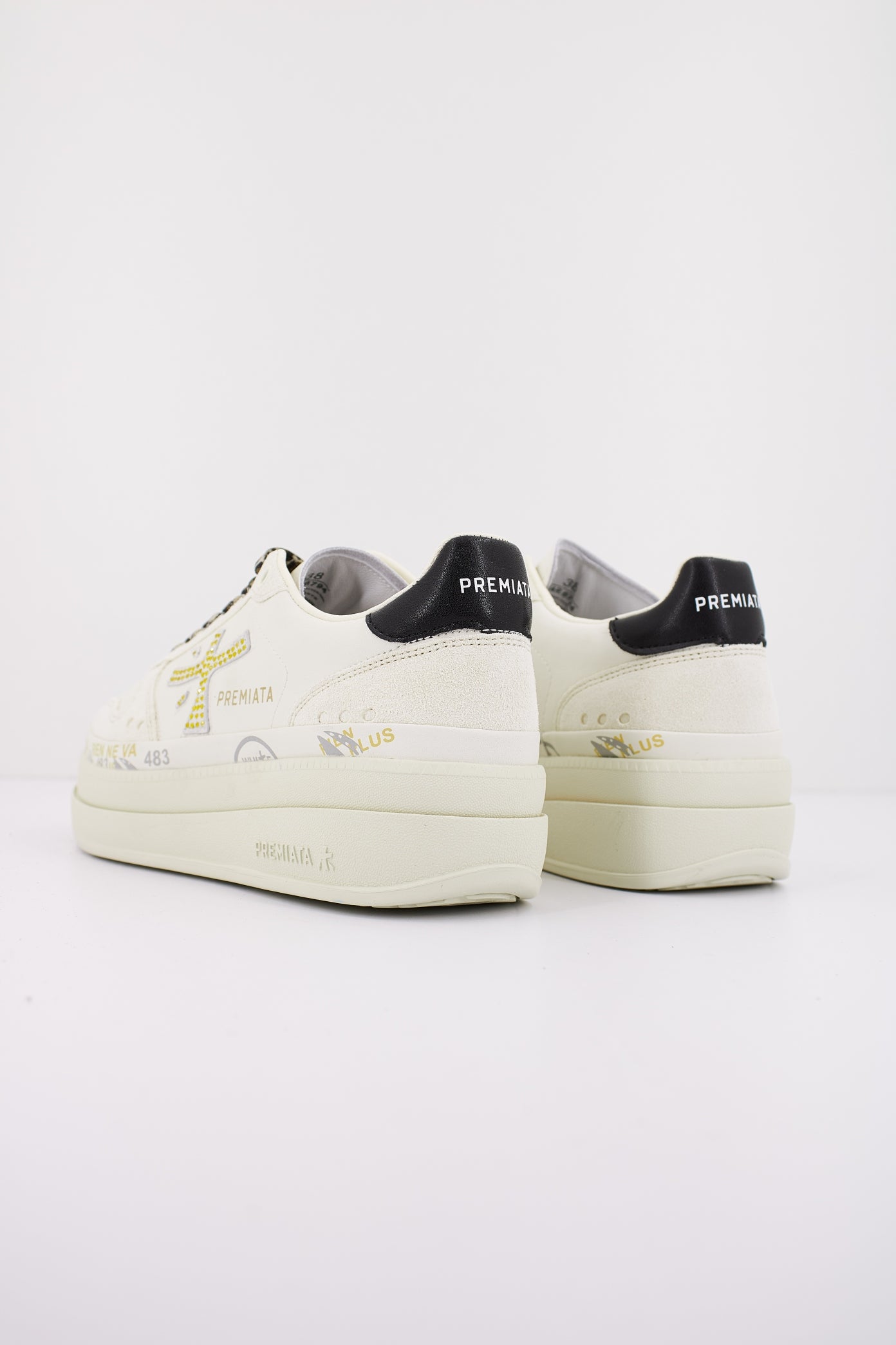 PREMIATA MICOL en color BLANCO (3)