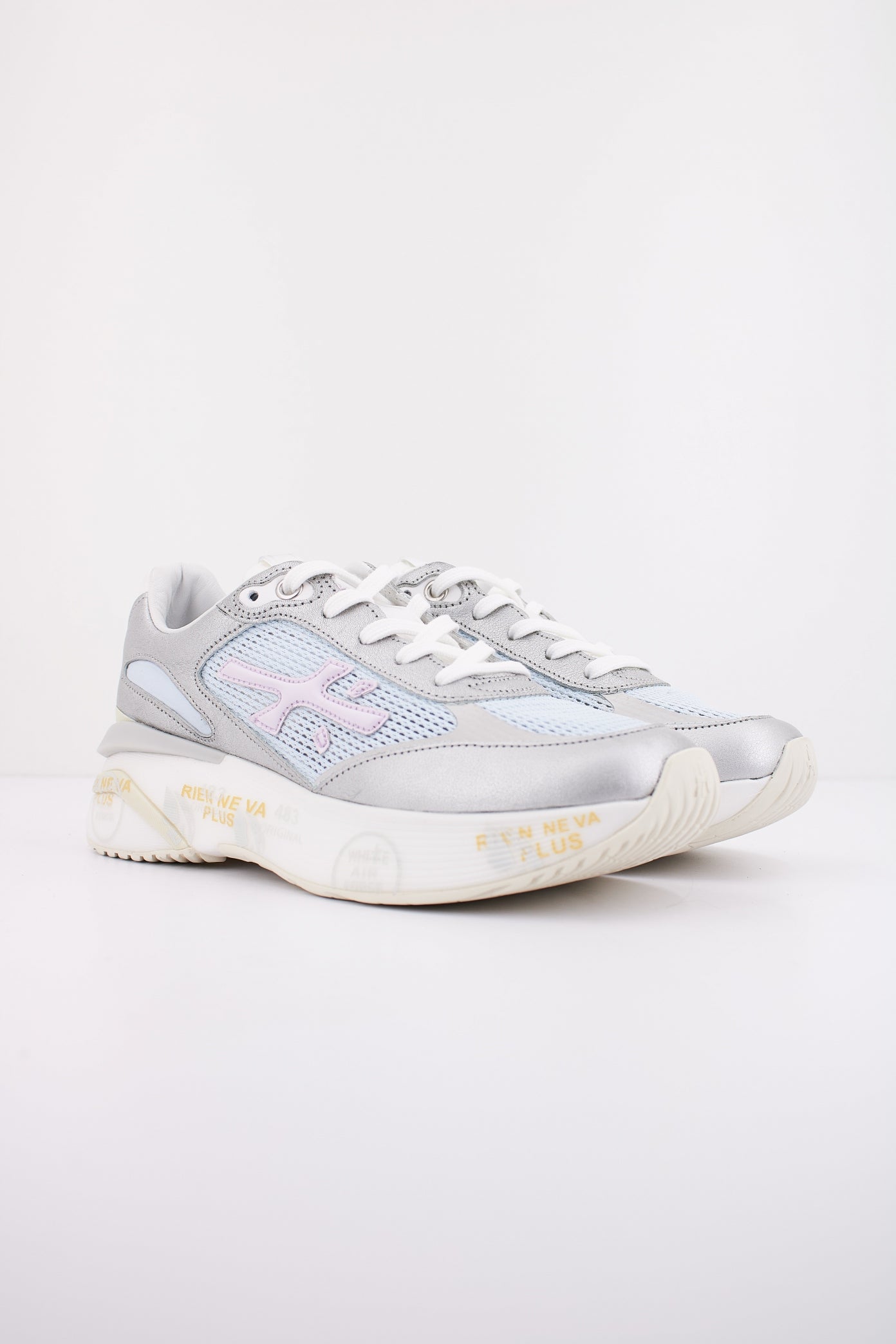 PREMIATA MOERUND en color PLATA (2)