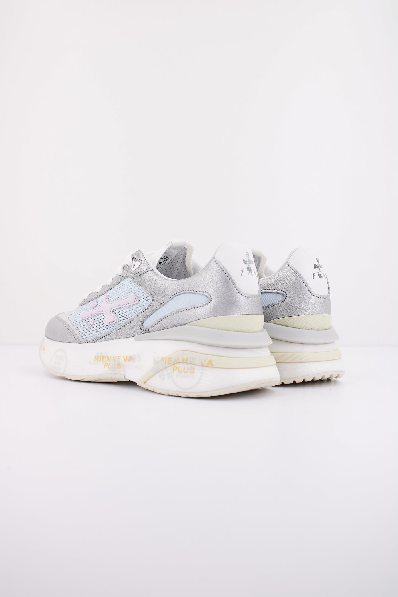 PREMIATA MOERUND en color PLATA (3)