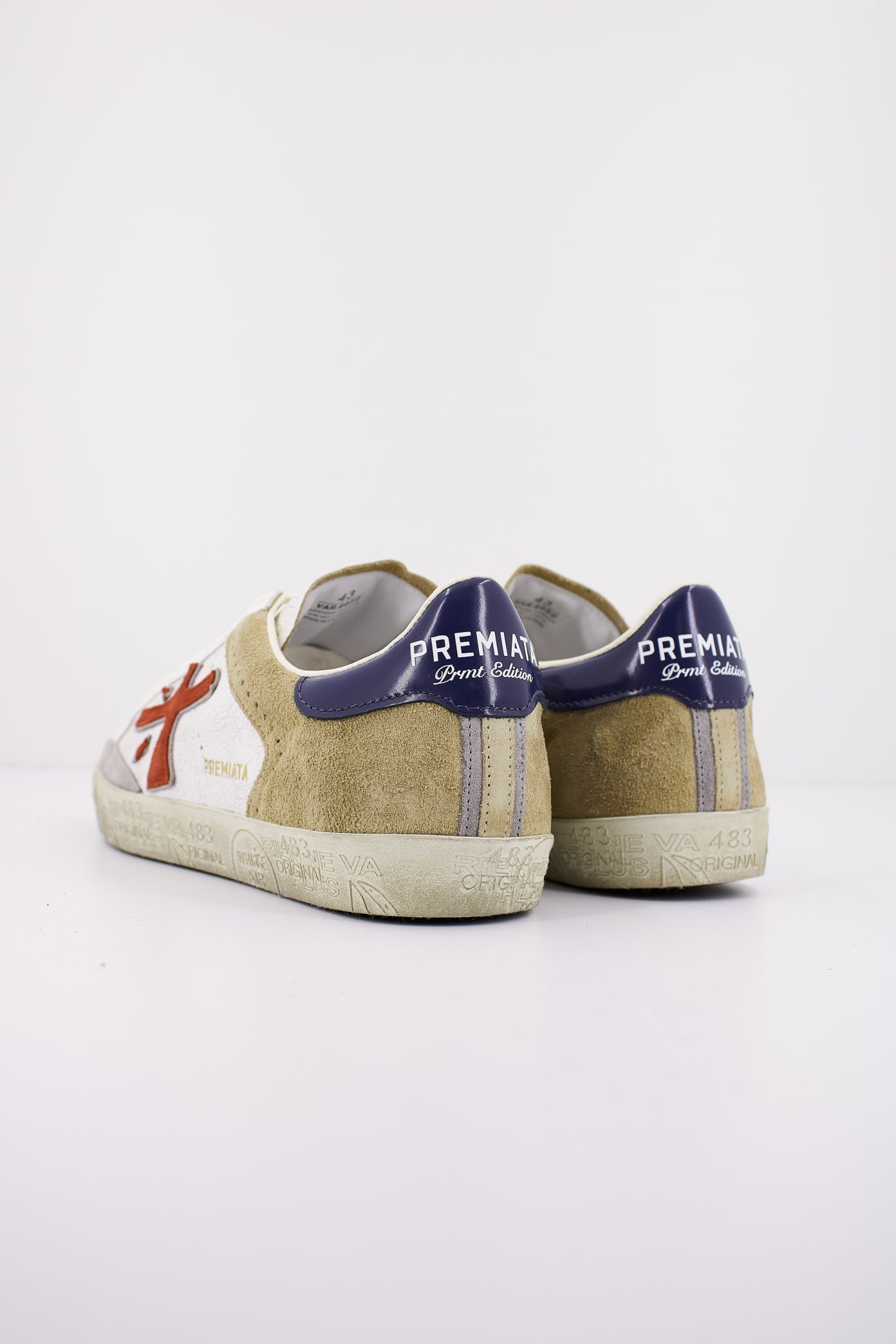 PREMIATA STEVEN en color BLANCO (3)