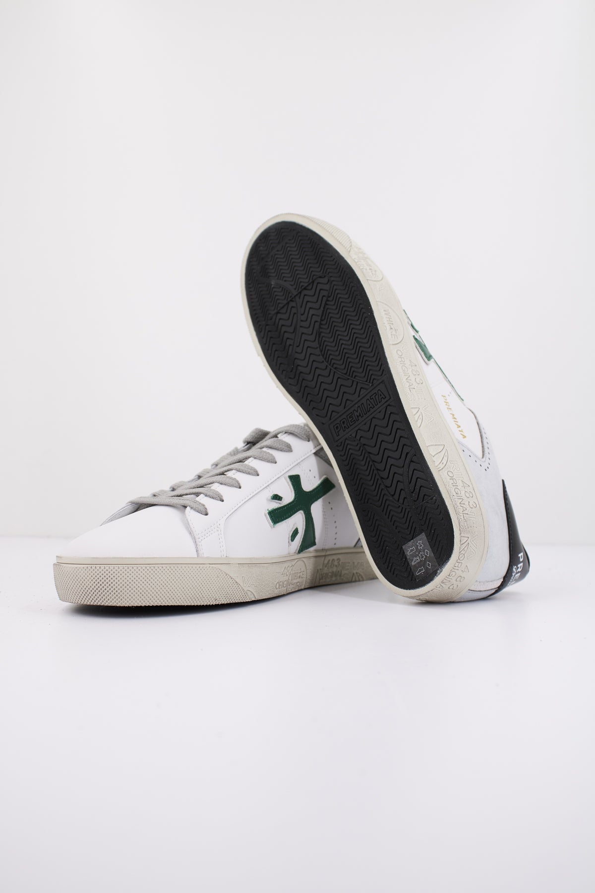 PREMIATA STEVEN en color BLANCO (4)