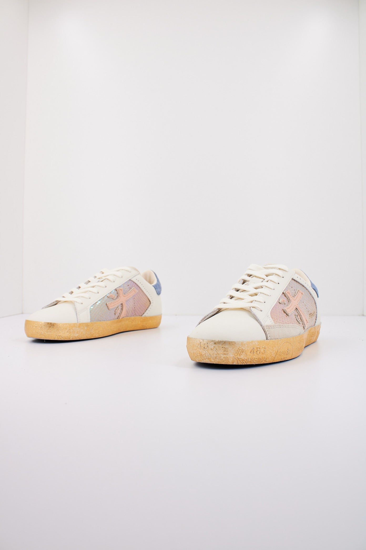 PREMIATA STEVEND en color ORO (2)